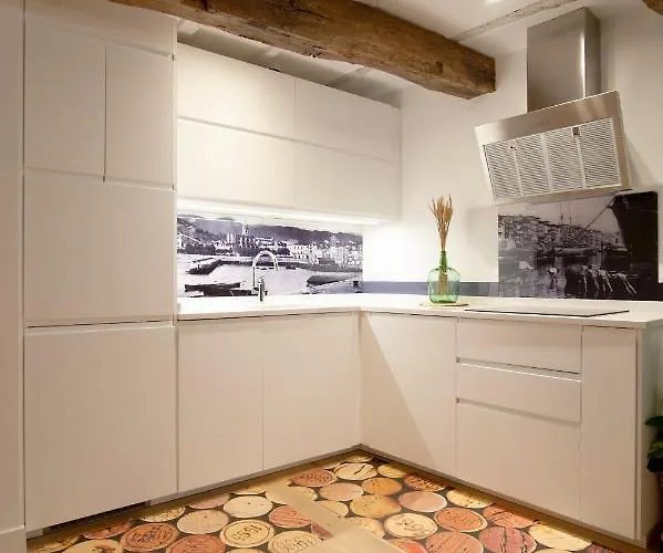 Aittitta Makurra Etxea Lekeitio